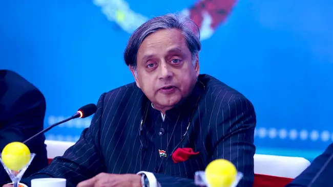 Tharoor: పాక్ తో చర్చలు ఉండవు : శశిథరూర్
