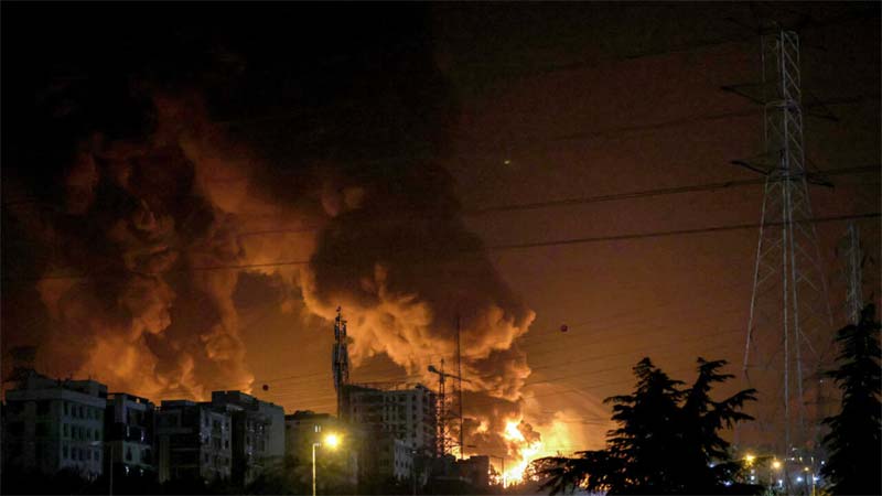 Iran-Israel War: ఇరాన్ పై కొనసాగుతున్న బాంబుల వర్షం