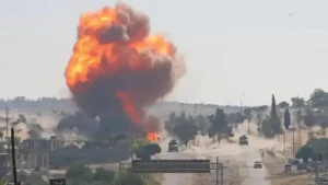 ఇజ్రాయెల్ భీకర దాడులు: హెజ్‌బొల్లా బేస్‌లపై బాంబులు