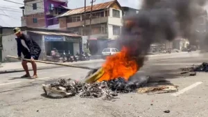 మైతీ తెగ నాయకుల అరెస్ట్‌తో మళ్ళీ రగిలిన మణిపూర్‌