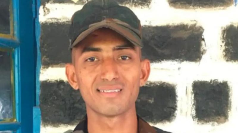 Operation Sindoor : వీరజవాన్ మురళీ కుటుంబానికి ఆర్థికసాయం అందజేత