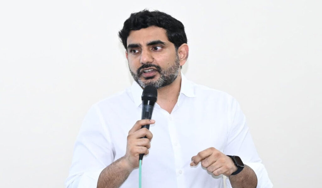 Nara Lokesh: జగన్ తన పత్రికలో ఫేక్ ప్రచారం చేస్తున్నాడు: నారా లోకేశ్