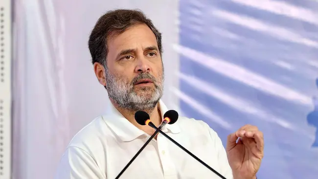 Rahul Gandhi: మాతృభాషలతో పాటు ఆంగ్ల విద్య అవసరం: రాహుల్