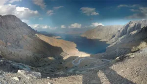 హర్మూజ్ జలసంధిని మూసేస్తామని ఇరాన్ వార్నింగ్