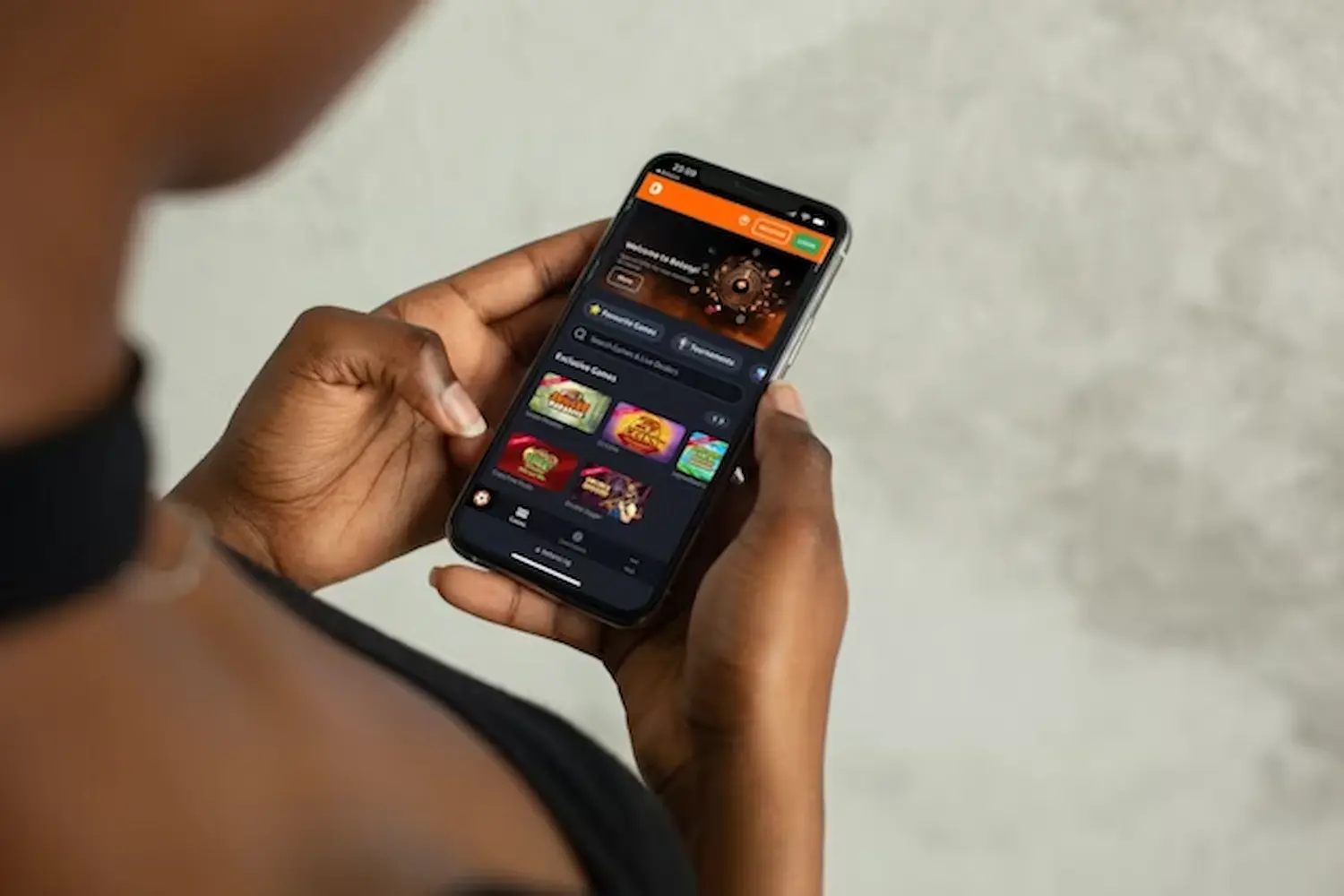 Betting App: బెట్టింగ్​ యాప్.. నలుగురు ఇన్​ఫ్లూయెన్సర్లు అరెస్ట్ చేసిన పోలీసులు