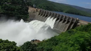 ఎల్లుండి శ్రీశైలం గేట్లు ఎత్తే అవకాశం!