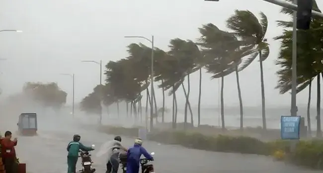 Andhra Pradesh: ఆంధ్రకి ద్రోణి ప్రభావంతో వర్ష సూచన