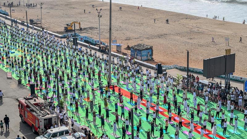 Yogandhra 2025 : ప్రపంచం చూపు వైజాగ్ వైపే