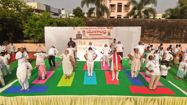 Yoga: ద్రాక్షారామ భీమేశ్వరుని సన్నిధిలో జిల్లా స్థాయి యోగా ఉత్సవం