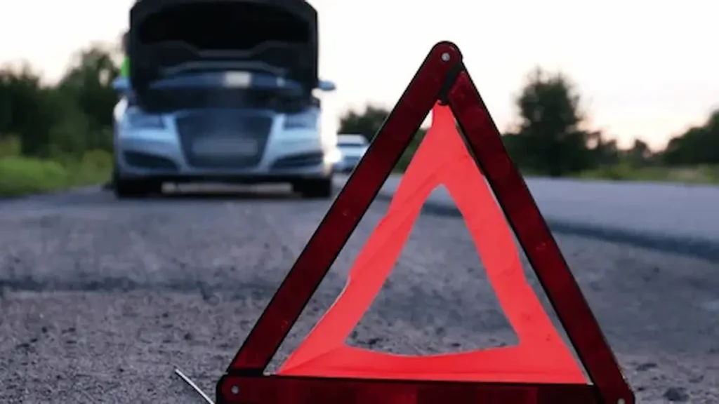 Amarnath Yatra: జమ్మూకశ్మీర్‌లో అదుపు తప్పిన బస్సు 36 మందికి గాయాలు