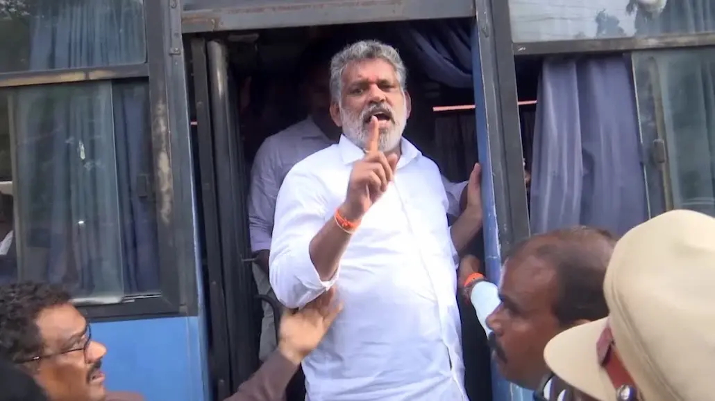 లిక్కర్ స్కామ్ లో సిట్ కస్టడీకి చెవిరెడ్డి