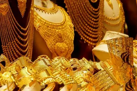 Gold Rates: బంగారం ధరలు తగ్గే అవకాశాలున్నాయా?
