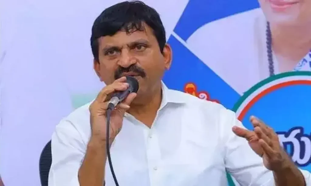 Ponguleti Srinivasa Reddy: రైతులను ఇబ్బందిపెడితే కఠిన చర్యలు