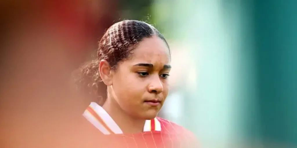 Olivia Smith:ప్రపంచంలోనే అత్యంత  రెమ్యూనరేషన్ పొందుతున్న ఒలీవియా స్మిత్ 