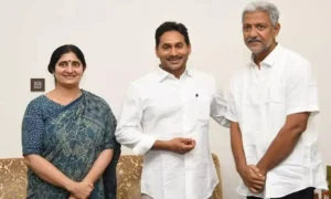 జగన్‌తో సమావేశమైన వల్లభనేని వంశీ