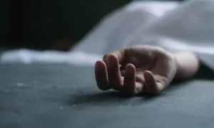 రూ.20 కోసం తల్లిని హతమార్చిన కొడుకు