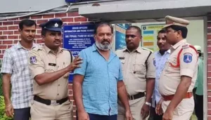 ఎమ్మెల్యే పిఎ హరిబాబు అరెస్టు