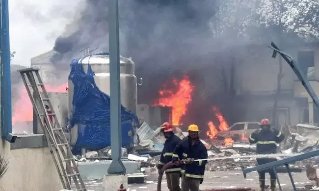 Pashamylaram: సిగాచీ ఫ్యాక్టరీని పరిశీలించిన సీఎం రేవంత్ రెడ్డి