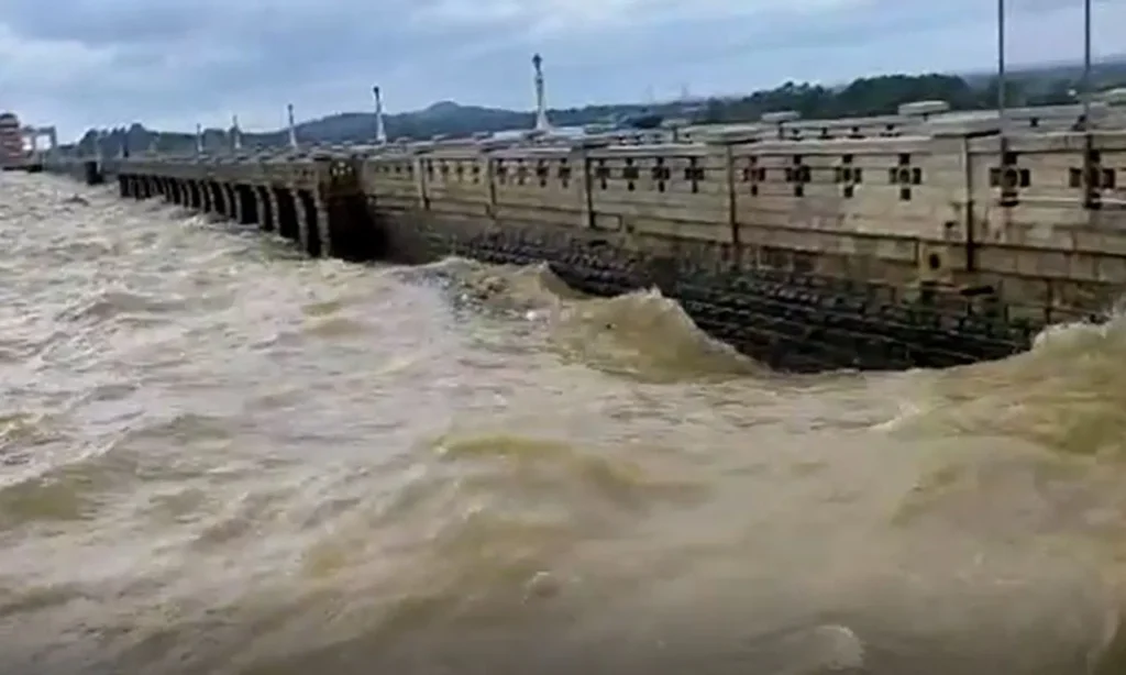 APSDMA : నదులకు భారీగా వరద నీరు… ఏపీఎస్డీఎంఏ అలర్ట్