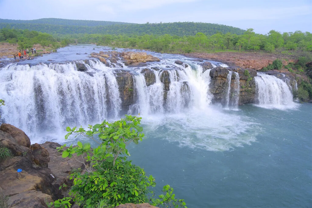 Bogatha Waterfalls : బొగత జలపాతం తాత్కాలిక మూసివేత