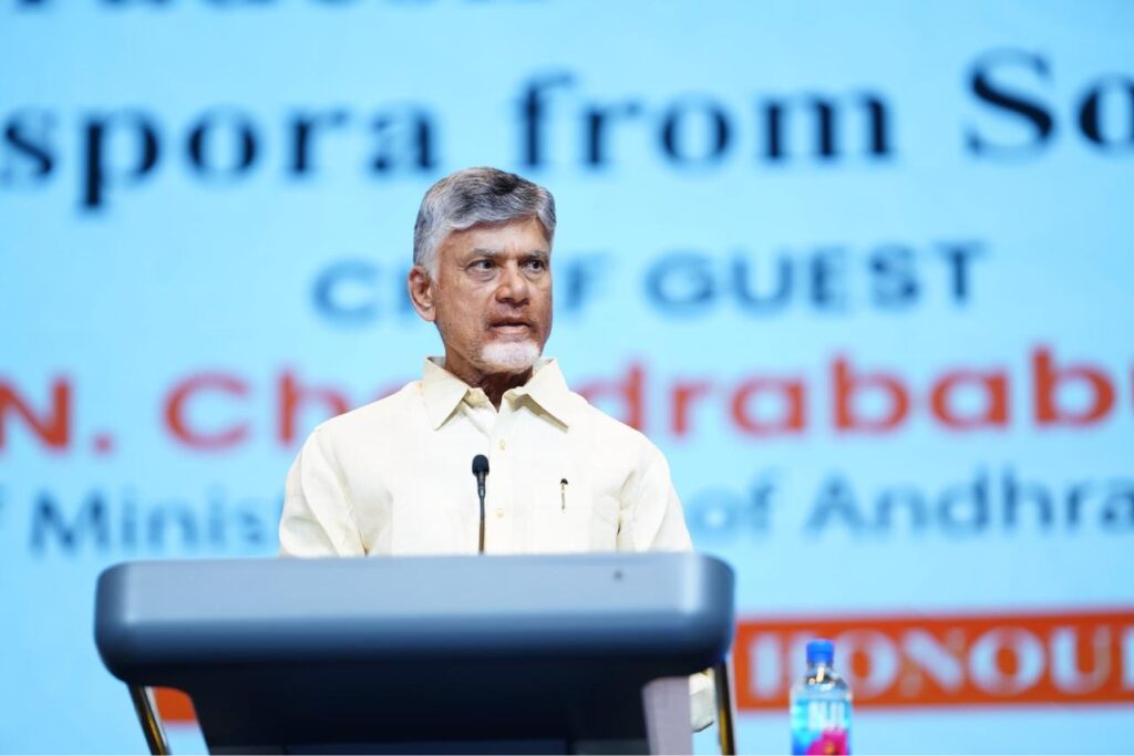 Chandrababu Naidu : సింగపూర్ లో తెలుగువారికి చంద్రబాబు పిలుపు