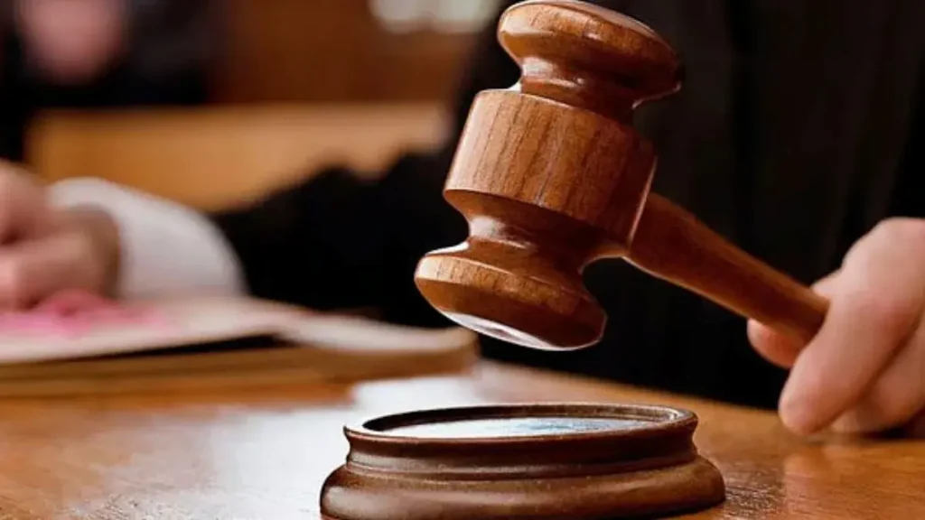 Chhattisgarh High Court: 'ఐ లవ్ యూ' చెప్పడం లైంగిక వేధింపు కాదు