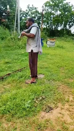 Warangal: పెట్రోల్ పోసుకొని రైతు ఆత్మహత్యాయత్నం..