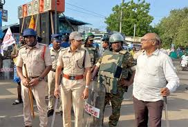 Gudivada : గుడివాడలో ఉద్రిక్తత.. భారీగా పోలీసు బలగాలు