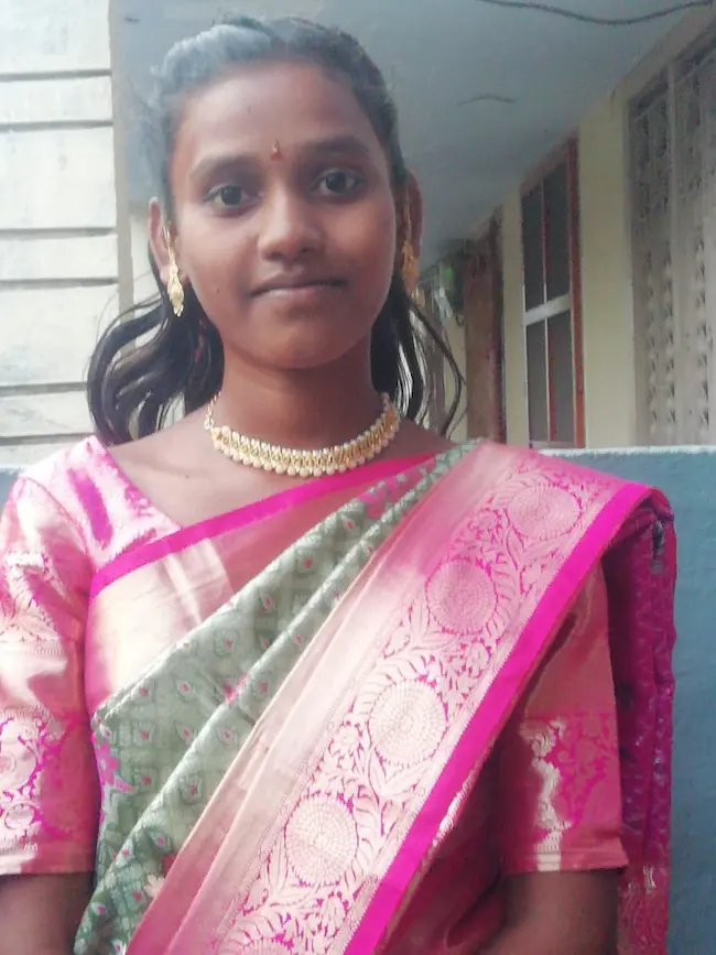 Khammam: ఆశ్రమ పాఠశాలలో పరీక్ష రాస్తూ మృతి చెందిన బాలిక