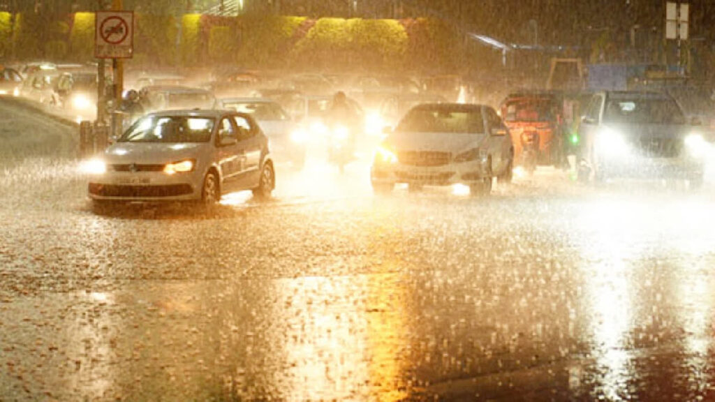 Hyderabad Rains : భాగ్యనగరాన్ని ముంచెత్తిన భారీ వర్షం