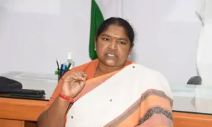 మహిళా స్వయం సహాయక కేంద్రాలకు రూ.344 కోట్లు వడ్డీలేని రుణాలు: మంత్రి సీతక్క