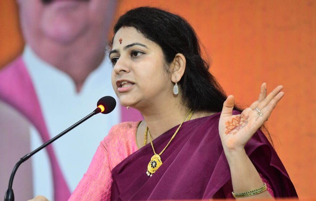 Mithun Reddy : మిథున్ రెడ్డి అరెస్టును బీజేపీ స్వాగతిస్తోంది : యామిని శర్మ