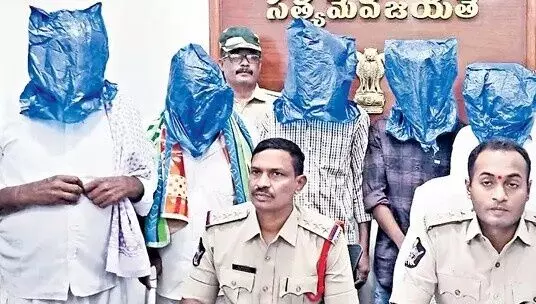 Murder : అల్లుడ్ని అత్యంత దారుణంగా హత్య చేయించిన మామ