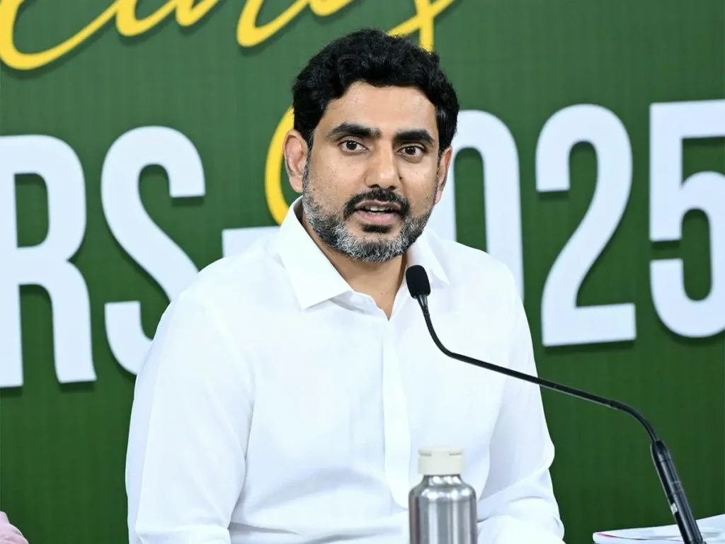 Nara Lokesh : 18 రోజుల్లో 50 లక్షల ఇళ్ల సందర్శనతో టీడీపీ రికార్డ్
