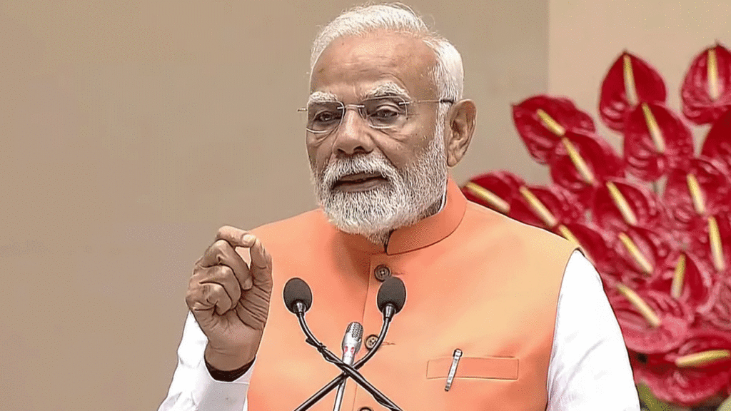 Narendra Modi : ఆపరేషన్ సిందూర్‌లో మేడిన్ ఇండియా ఆయుధాల పై మోదీ ఏమన్నారంటే?