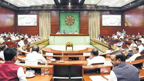 UPI : యూపీఐ లావాదేవీల్లో భారత్ టాప్ – IMF