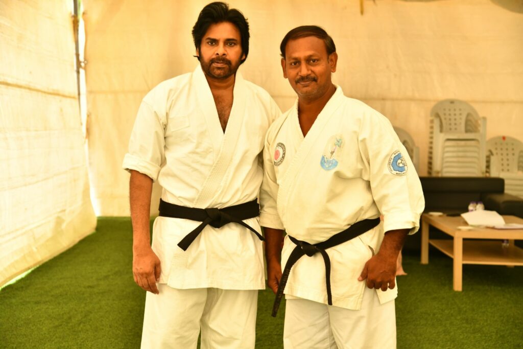 Pawan Kalyan : రెన్షి రాజా గారిని కలవడం సంతోషంగా ఉంది: పవన్ కల్యాణ్