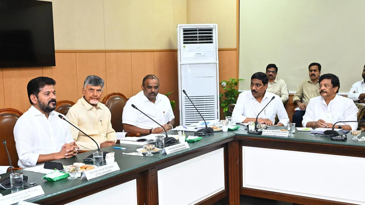 చంద్రబాబుతో భేటీ అనంతరం మీడియాతో రేవంత్ రెడ్డి!