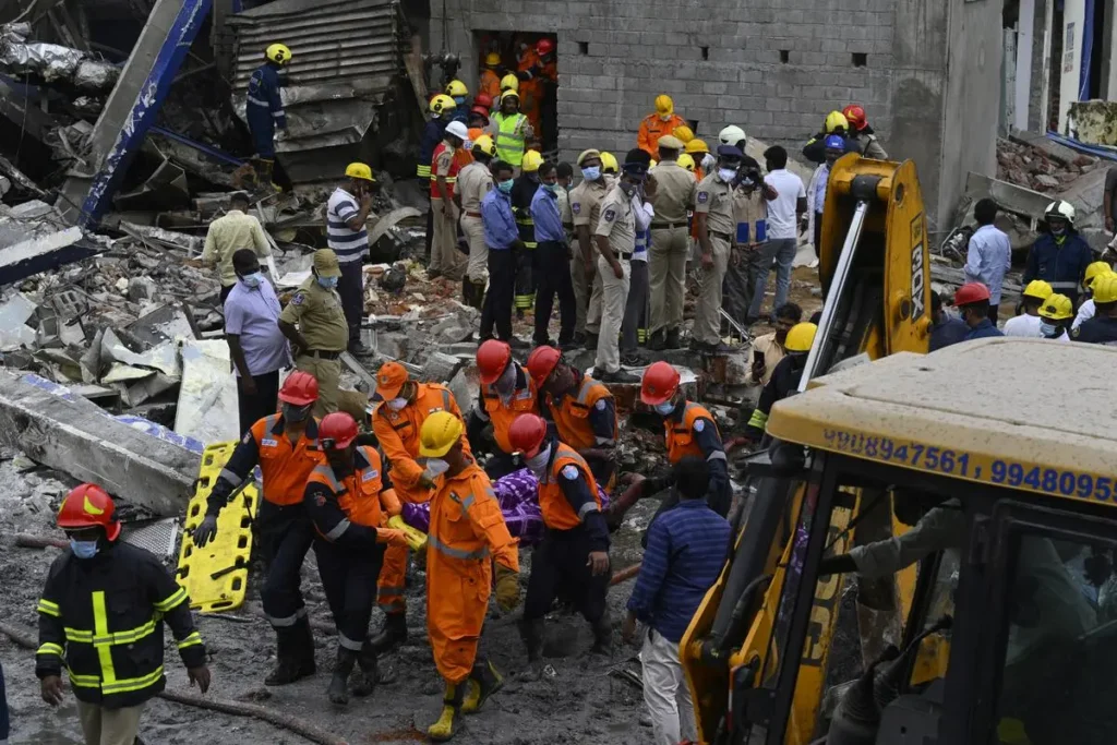 Sigachi Accident : సిగాచీ పేలుడులో 9 మంది గల్లంతు..