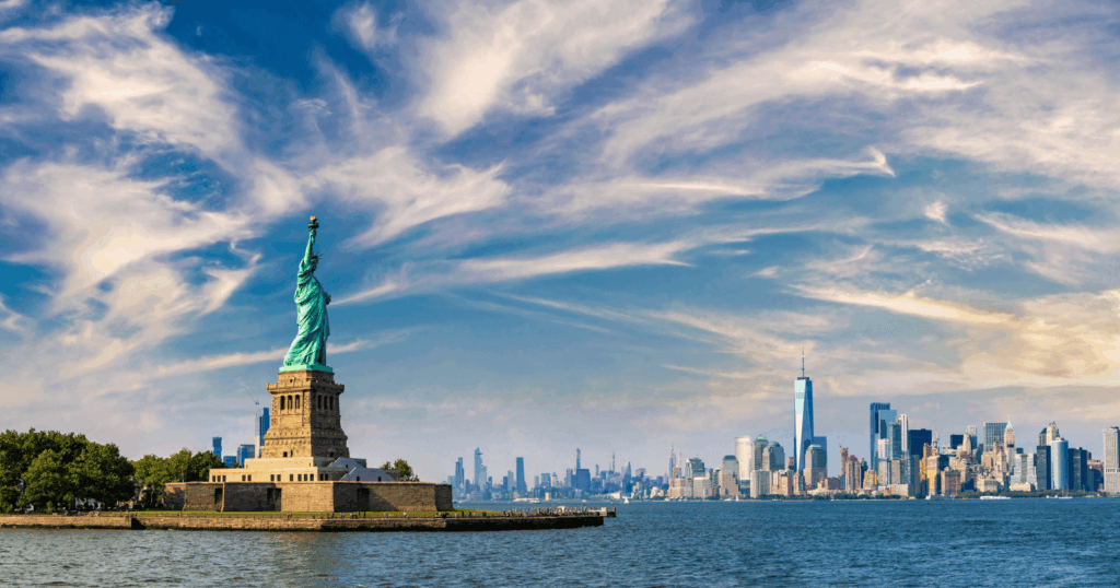 Study Medicine : అమెరికాలో వైద్య విద్యపై భారత్ యువత ఆసక్తి