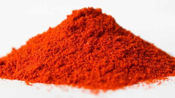 Tamil Nadu : పూజారికి కారం నీళ్ల‌తో అభిషేకం