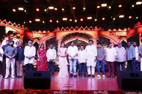 Pawan Kalyan: నేనెప్పుడూ డబ్బు, రికార్డుల కోసం సినిమాలు చేయలేదు