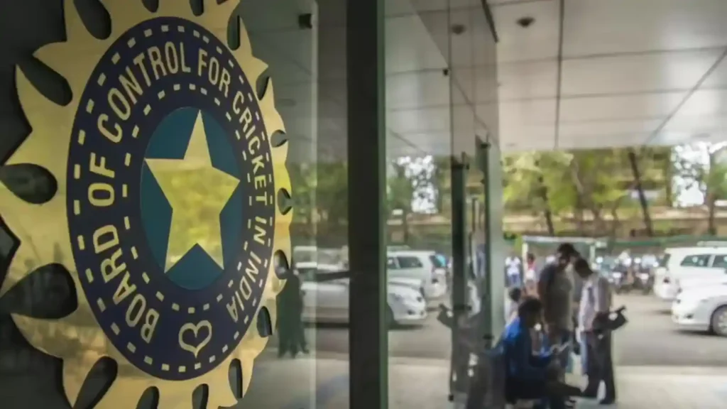 IPL : విలువైన ఐపీఎల్ జెర్సీ మాయం