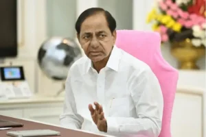ఆసుపత్రి నుంచి డిశ్చార్జ్ అయిన కేసీఆర్