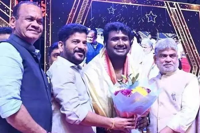 Rahul Sipligunj: సింగర్ రాహుల్ సిప్లిగంజ్ కు ముఖ్యమంత్రి రేవంత్ రెడ్డి రూ. కోటి బహుమతి