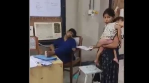 ఎమర్జెన్సీ వార్డులో వైద్యుడి మొద్దునిద్ర.. పేషెంట్ మృతి.. వీడియో వైరల్