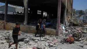 గాజాపై ఇజ్రాయెల్‌ దాడులు.. 94 మంది మృతి