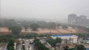 హైదరాబాద్ లో వర్ష బీభత్సం!