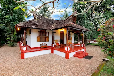 Vastu for House : సింహద్వారం పై మెట్లు ఉంచవచ్చా?