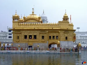 స్వర్ణ దేవాలయంపై పేలుళ్ల బెదిరింపు కేసులో శుభం డూబే అరెస్ట్